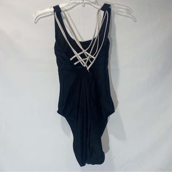 Adidas One Piece Swimsuit Women’s Small - Picture 5 of 9